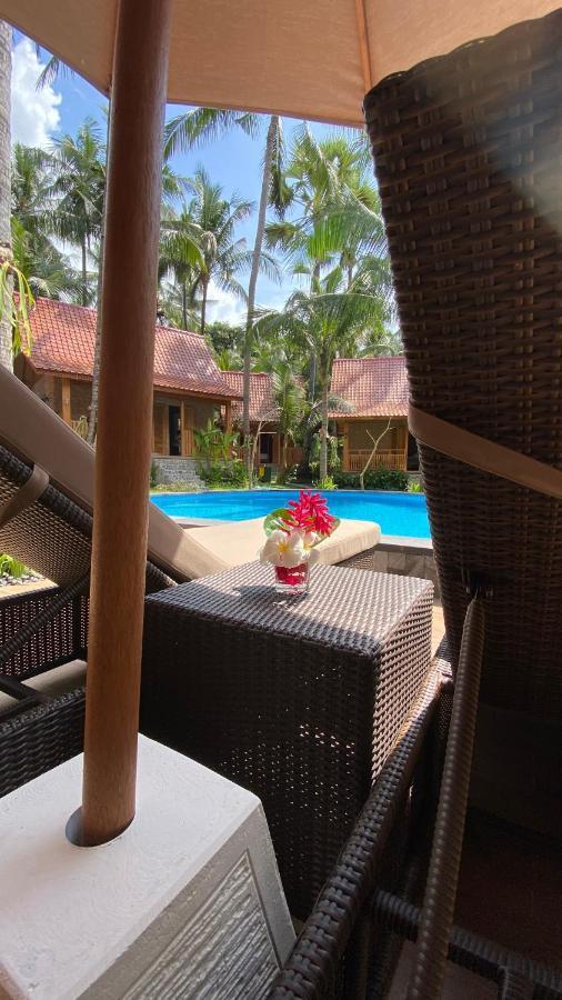 Villa Lova Sambirenteng Gretek Extérieur photo